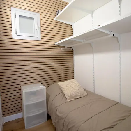 Rodella By Pom, Centre Port, Climatisation *