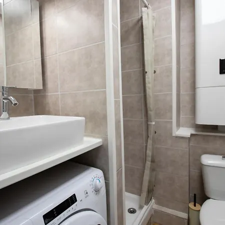 Rodella By Pom, Centre Port, Climatisation Appartement